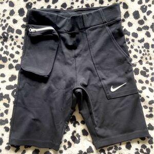 Nike bikers short with zipper pocket